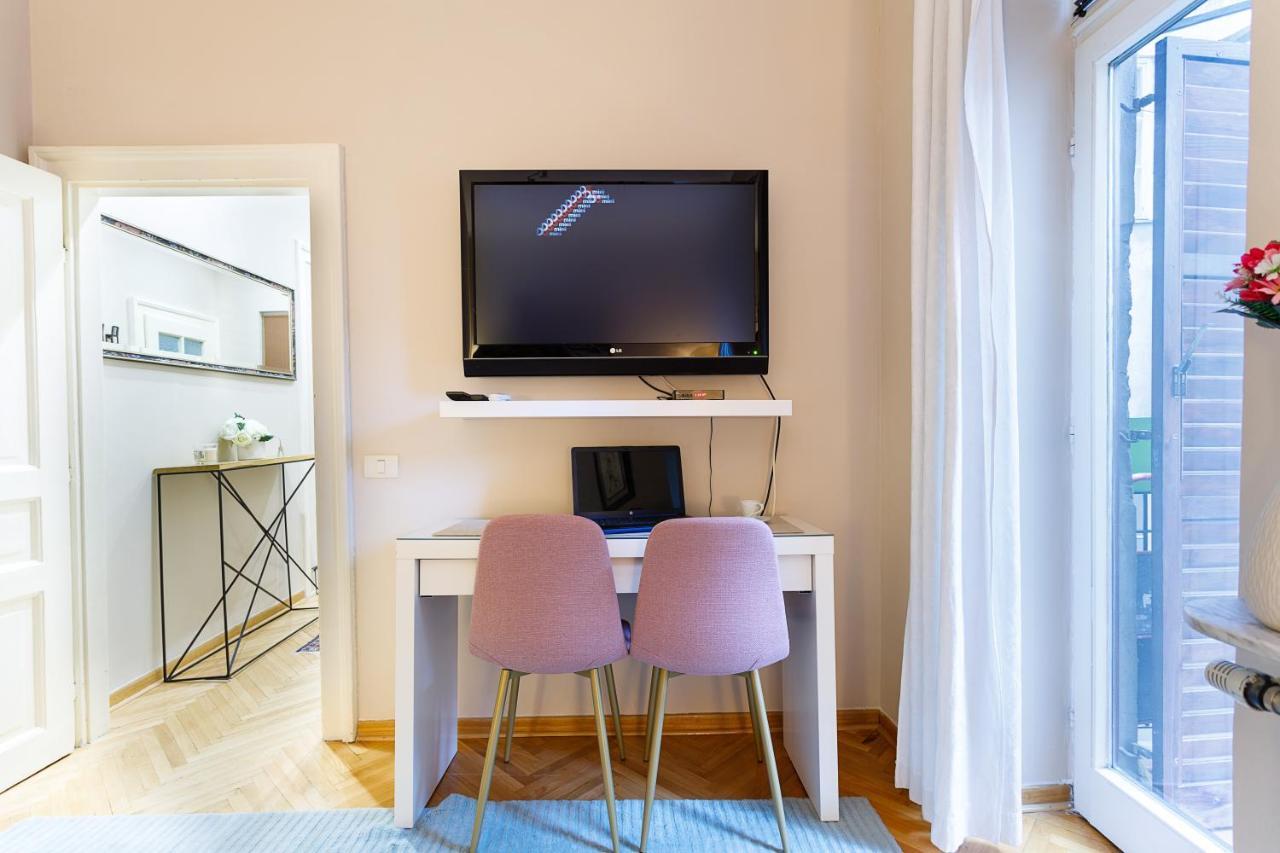 ベオグラードFamily Apartアパートメント エクステリア 写真